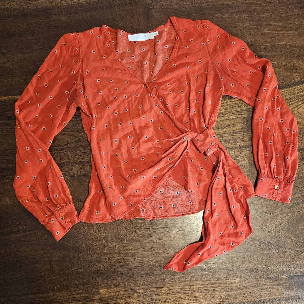 ASTR the Label Orange Printed Long Sleeve Side Tie Wrap Blouse Top Size XS